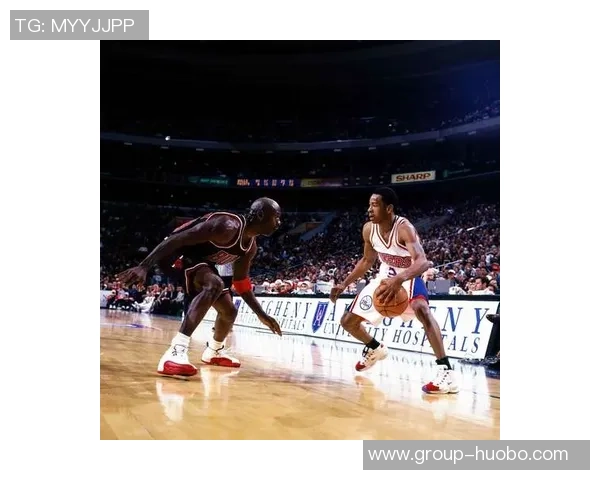 格莱姆斯单场送出13助攻成队史替补球员新纪录自04年艾弗森后首人